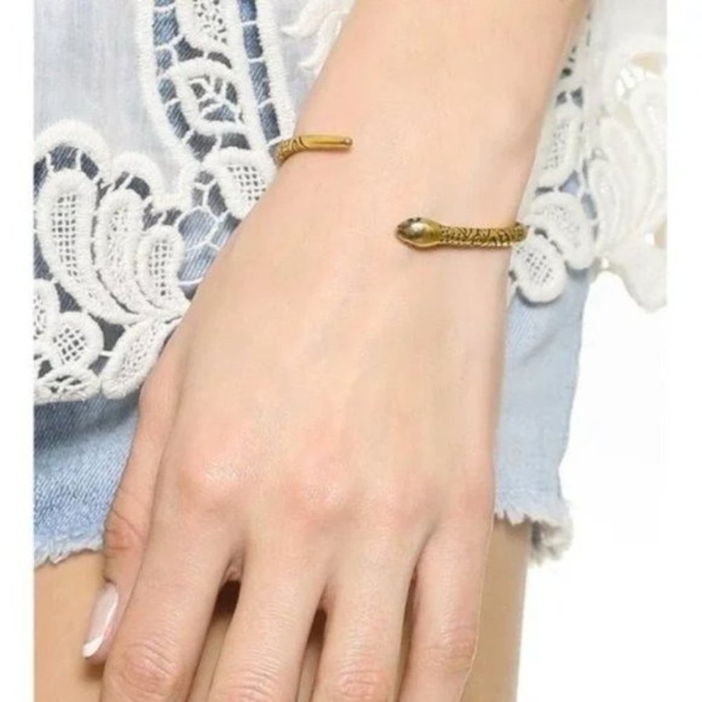 NEW Madewell Gold Snake Bracelet Cuff Brass Open End Bohemian Boho - Picture 2 of 5